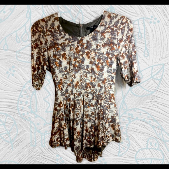 HM tops - Picture 1 of 1